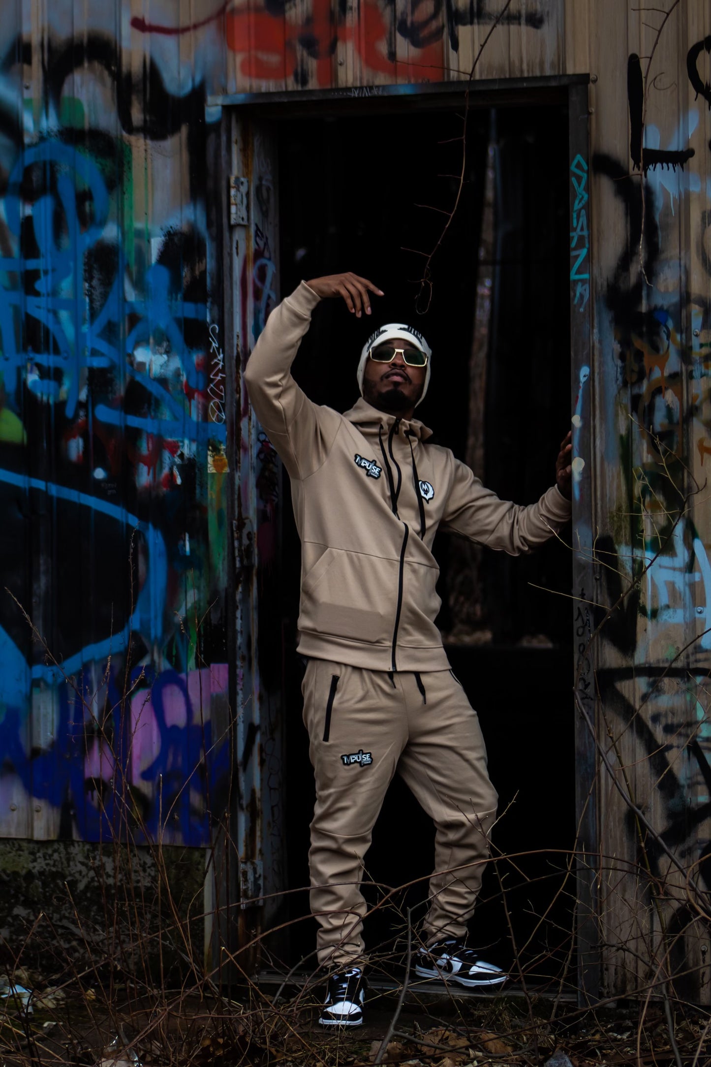 Beige Impulse Tech sweatsuit (Women & Men)