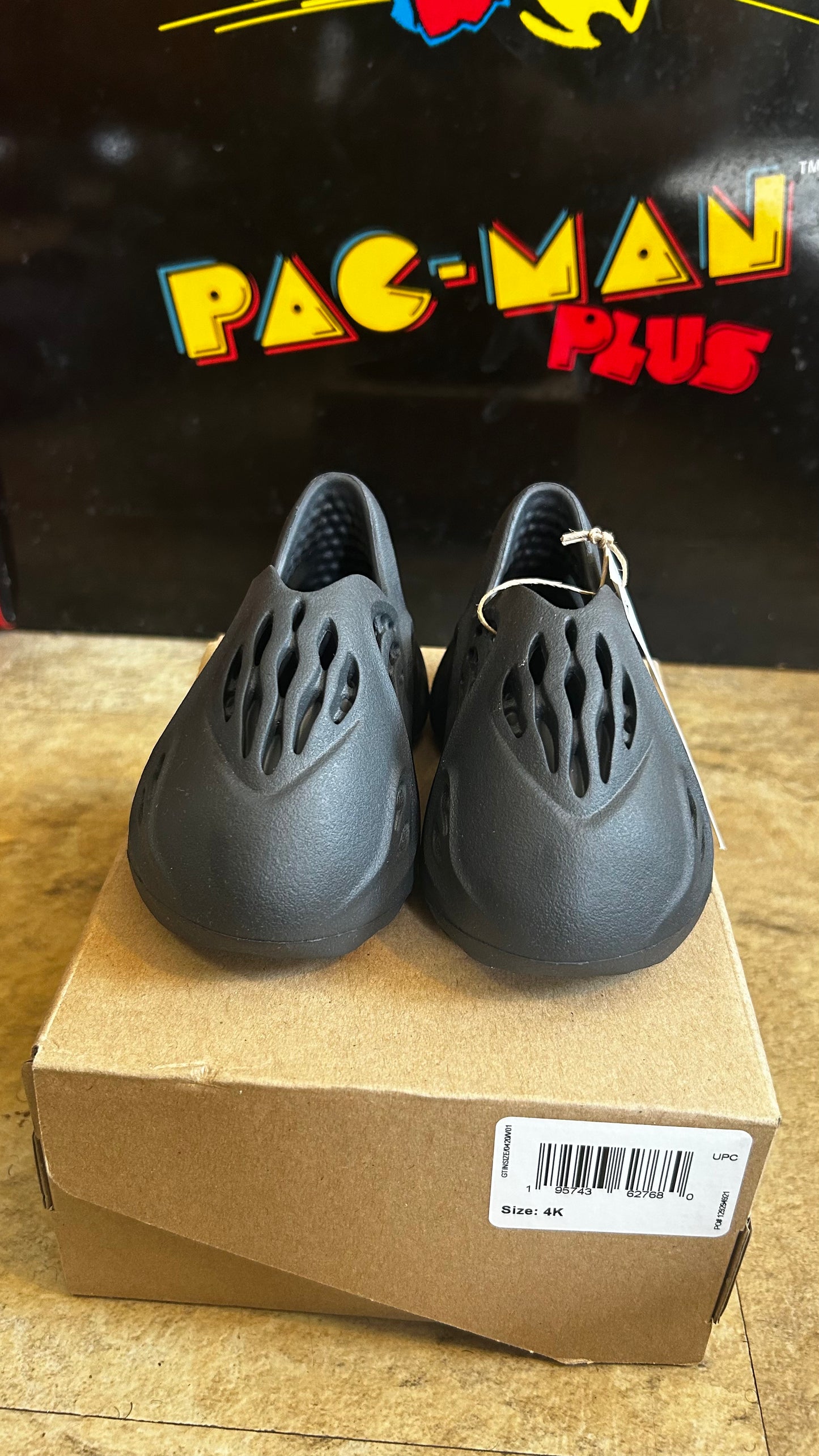 adidas Yeezy Foam RNR