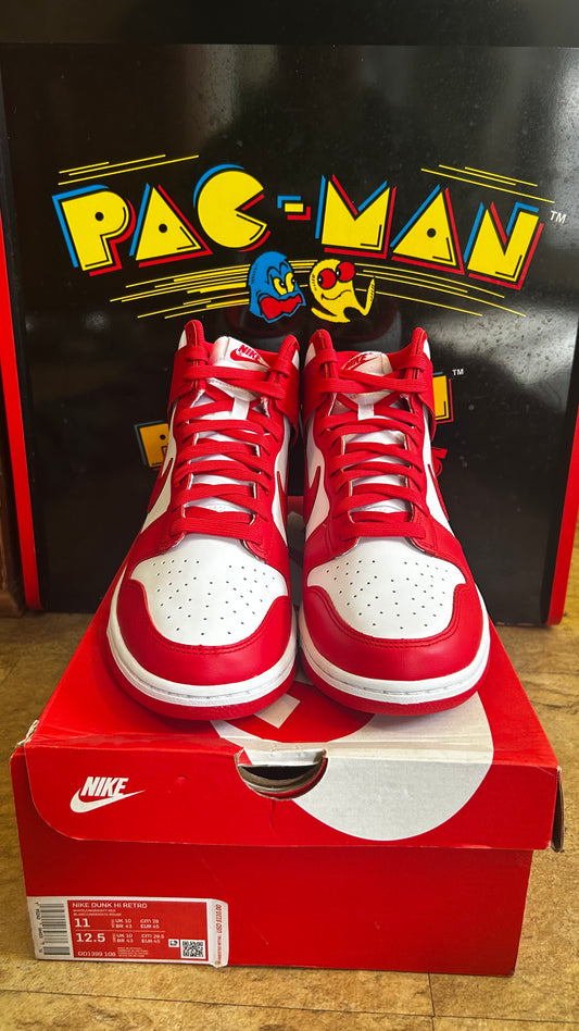 Nike Dunk High
Championship White Red