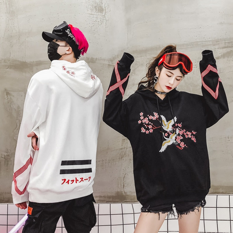 Flower Animal Embroidery Pullover Hoodie Men Chinese Style Casual Hoodies Sweatshirts Fashion Hip Hop Streetwear